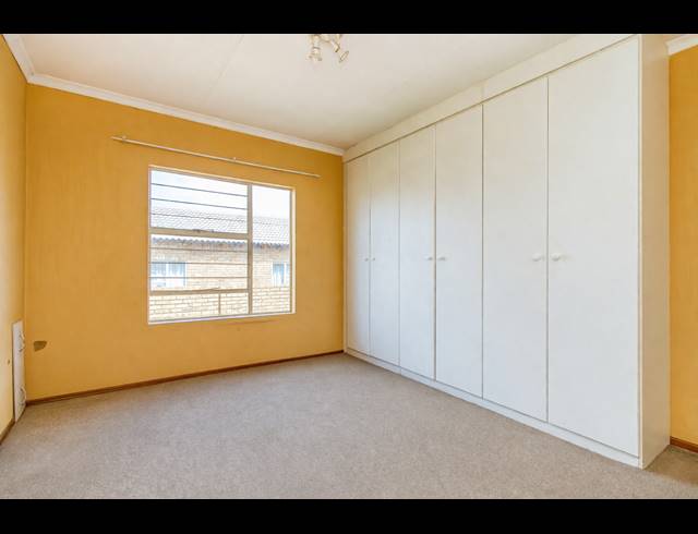 3 BEDROOM TOWNHOUSE FOR SALE IN HONEYPARK